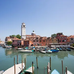 https://venice-appartament-salini-ii.hotelslidodijesolo.com